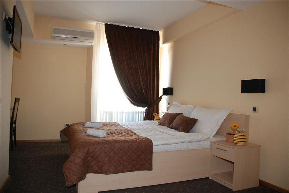 Hotel Srbija Vrsac Dış mekan fotoğraf
