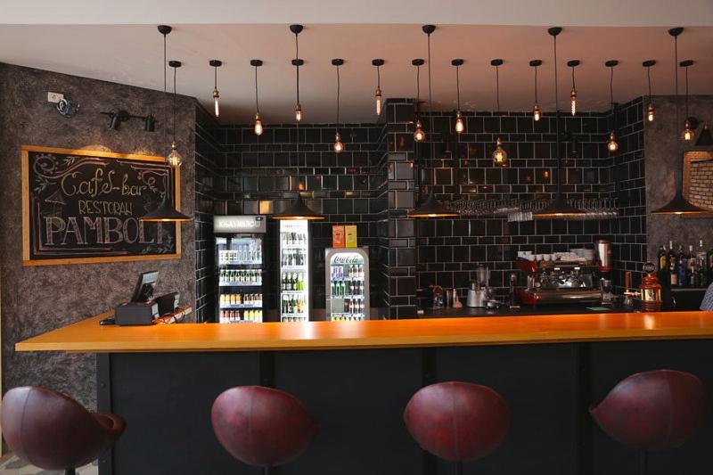 Hotel Srbija Vrsac Dış mekan fotoğraf
