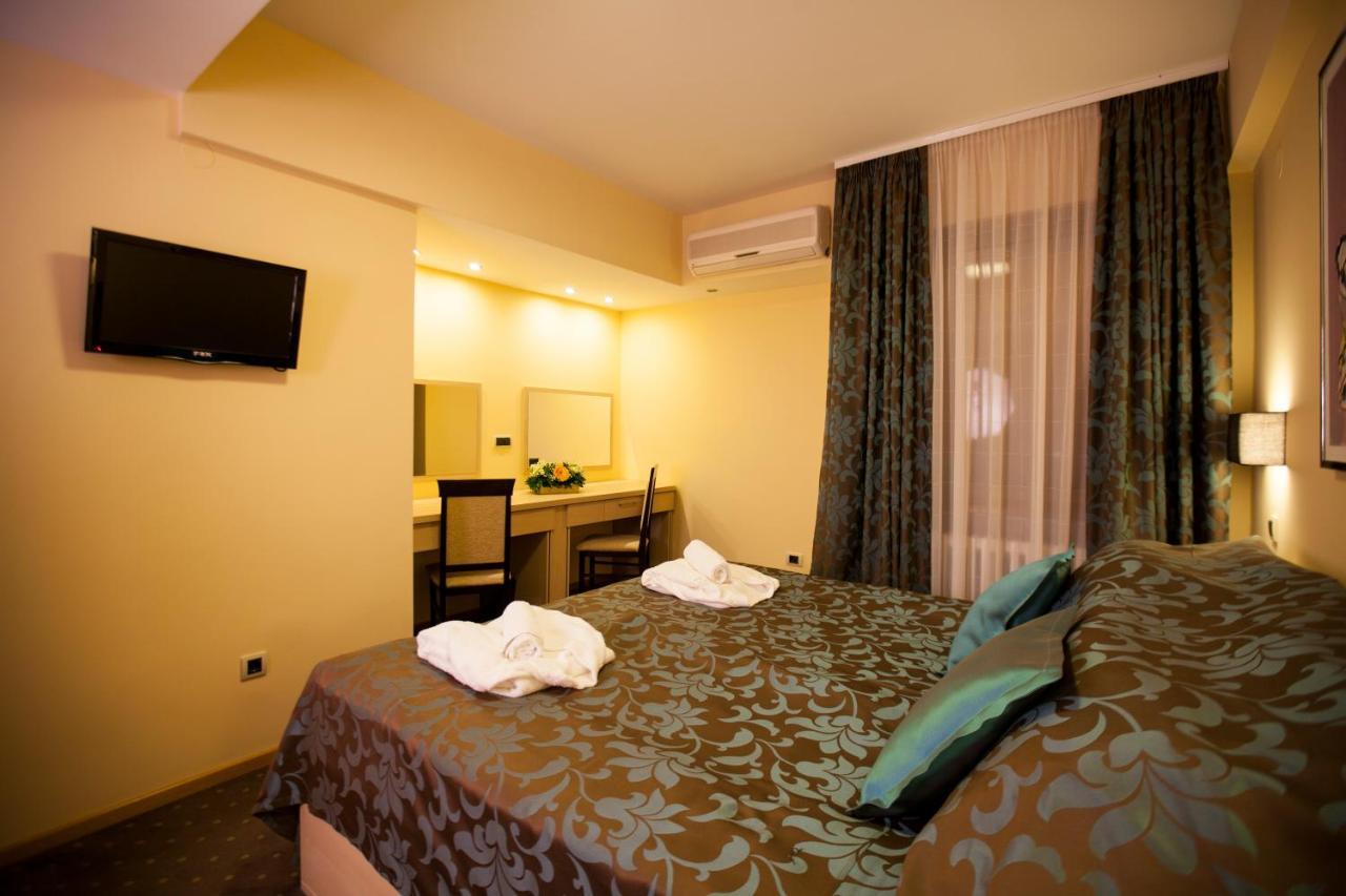 Hotel Srbija Vrsac Dış mekan fotoğraf